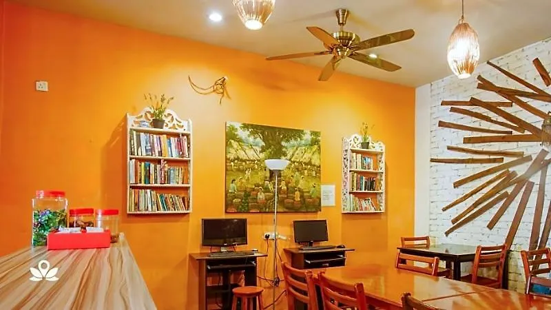 The Explorers Guesthouse And Hostel Куала-Лумпур
