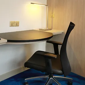 Отель Express Centre By Ihg, Куала-Лумпур