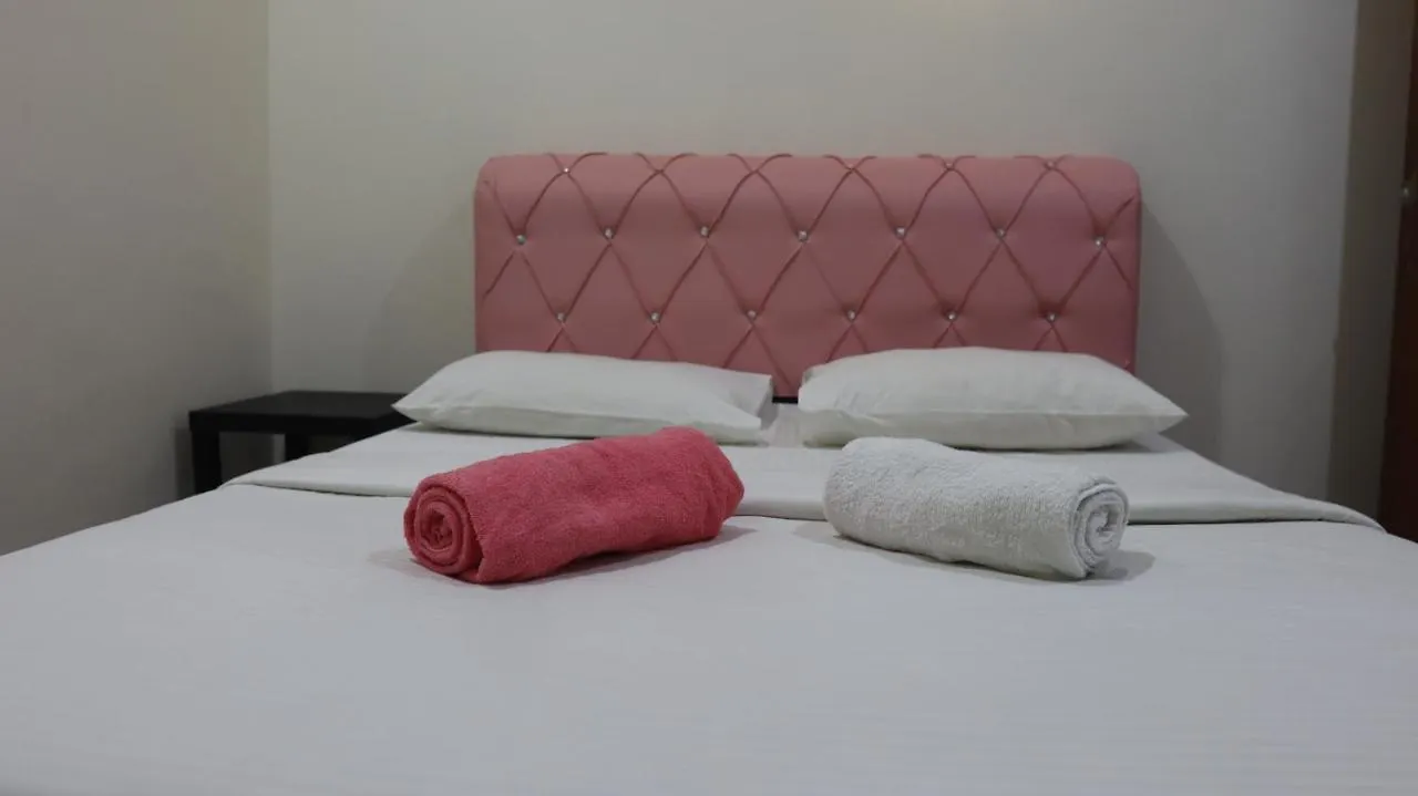The Explorers Guesthouse And Hostel Kuala Lumpur 0*,  Malaysia