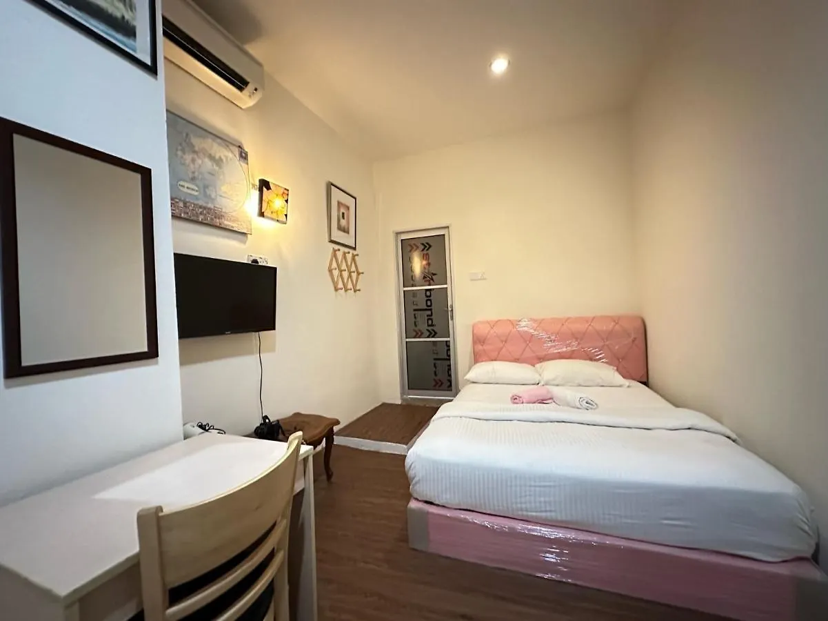 The Explorers Guesthouse And Hostel Kuala Lumpur Malaysia