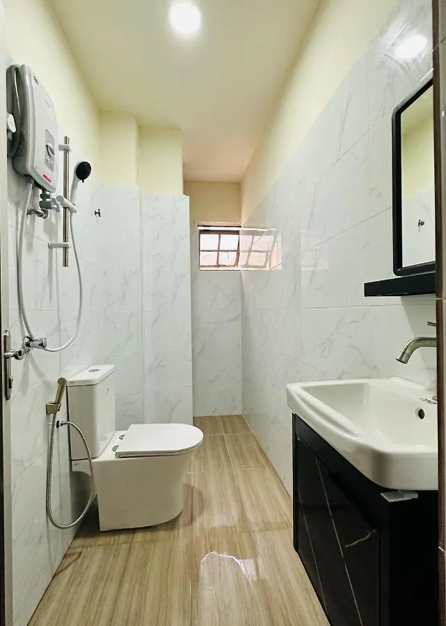 The Explorers Guesthouse And Hostel Kuala Lumpur