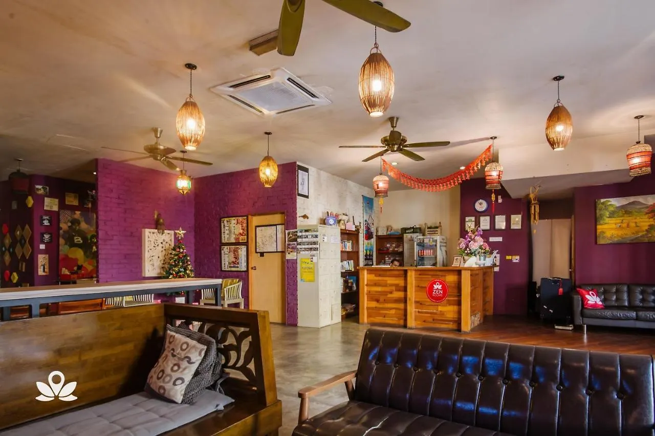 The Explorers Guesthouse And Hostel location
