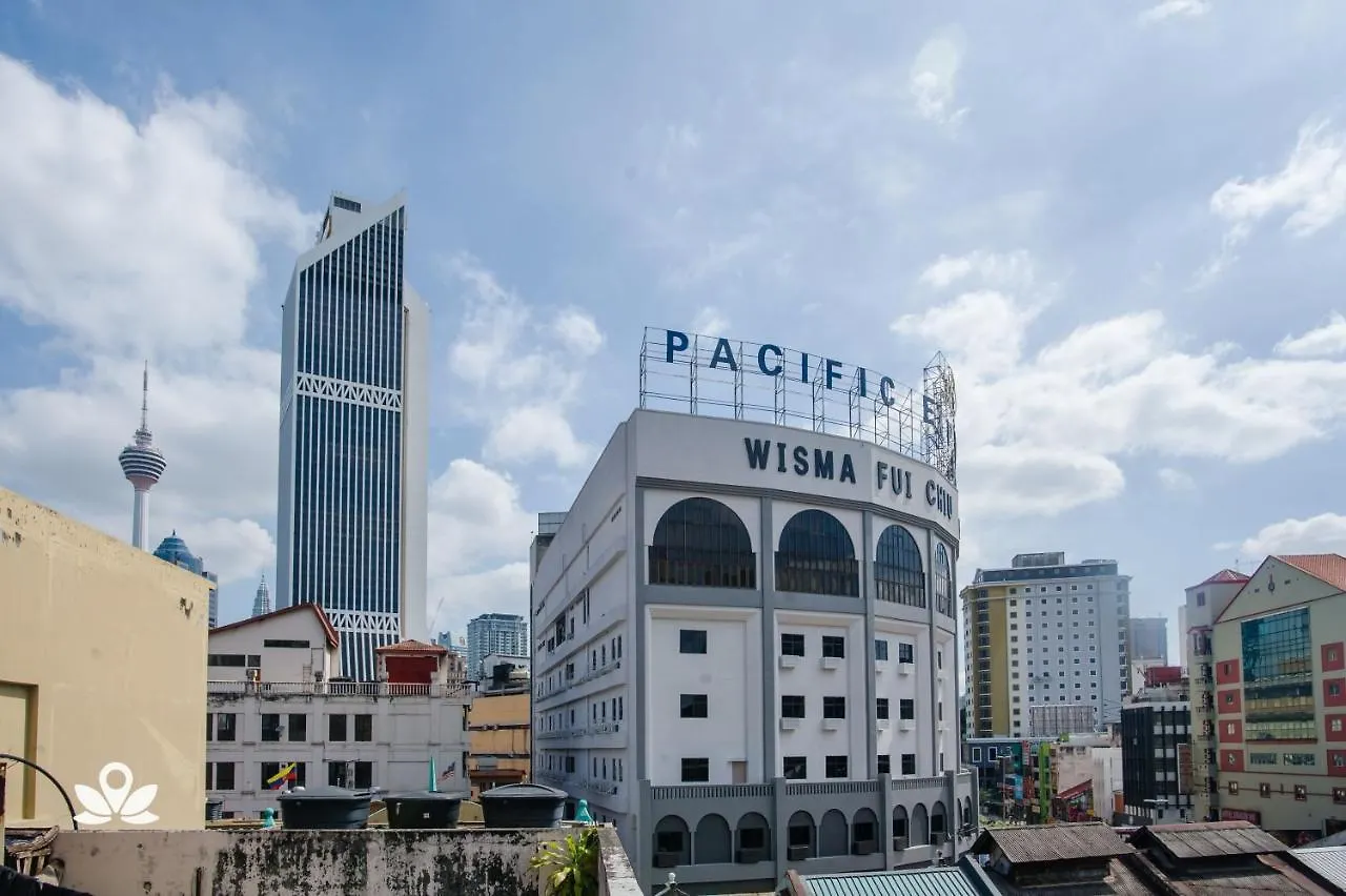 The Explorers Guesthouse And Hostel Kuala Lumpur 0*,  Malaysia
